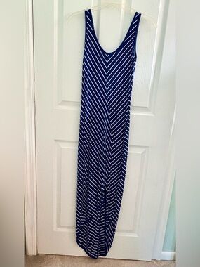 Athleta Cross‑Shore Chevron Maxi Dress – XS